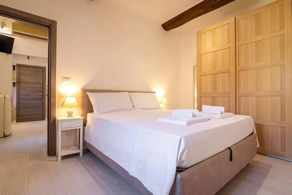 Canonica Home, In The Heart Of The City Bologna Apartment