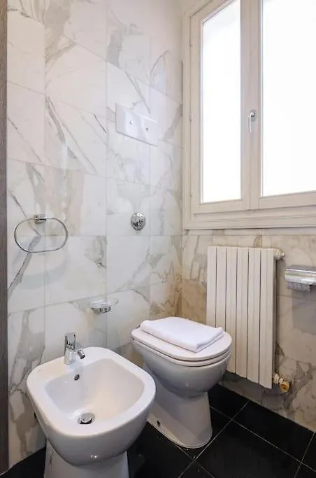 Canonica Home, In The Heart Of The City Bologna